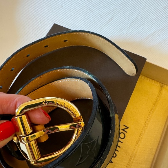 Louis Vuitton Vernis vintage belt~ hunter green - Picture 2 of 5
